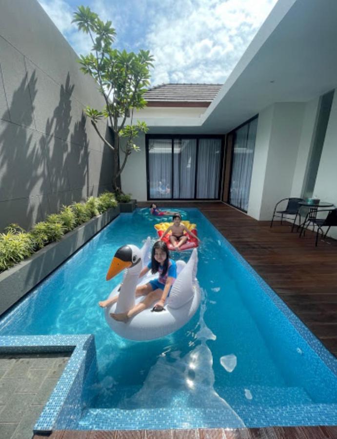 Villa Carmela Batu By Kingspark 8 ภายนอก รูปภาพ